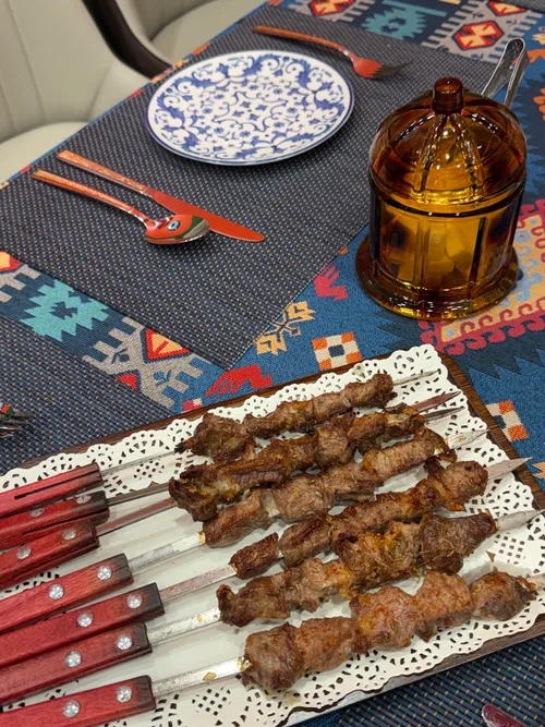 R-TIAM UYGUR BARBECUE